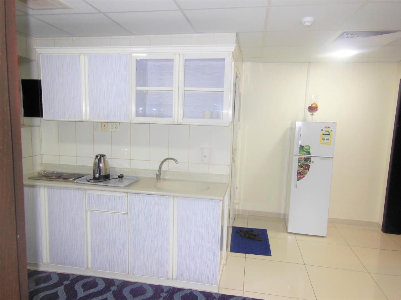 Holiday Furnished Units Даммам Экстерьер фото